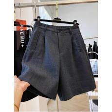 批发高级感气质独特别致巨好看的松紧腰A字阔腿直筒休闲<b class='q'>西装</b>短裤女秋