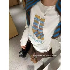 批发2025秋冬新款彩绘<b class='q'>袜子</b>字母加厚磨毛长袖T恤上衣<b class='q'>女</b>