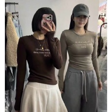 批发十三行2026春季新款韩版时尚百搭显瘦字母印花长袖<b class='q'>T</b><b class='q'>恤</b>上衣女