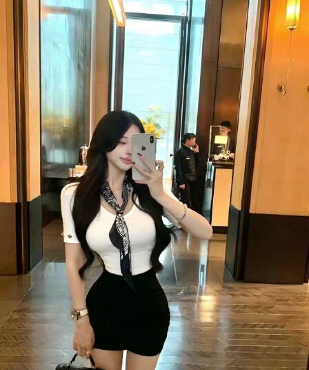 프랑스식 V넥 리본 5 점 소매 티셔츠 여성 로얄 자매 바람 품격 여름 드레스 2026 새로운 몸매 가꾸기 순수한 욕망 아름다운 맨위