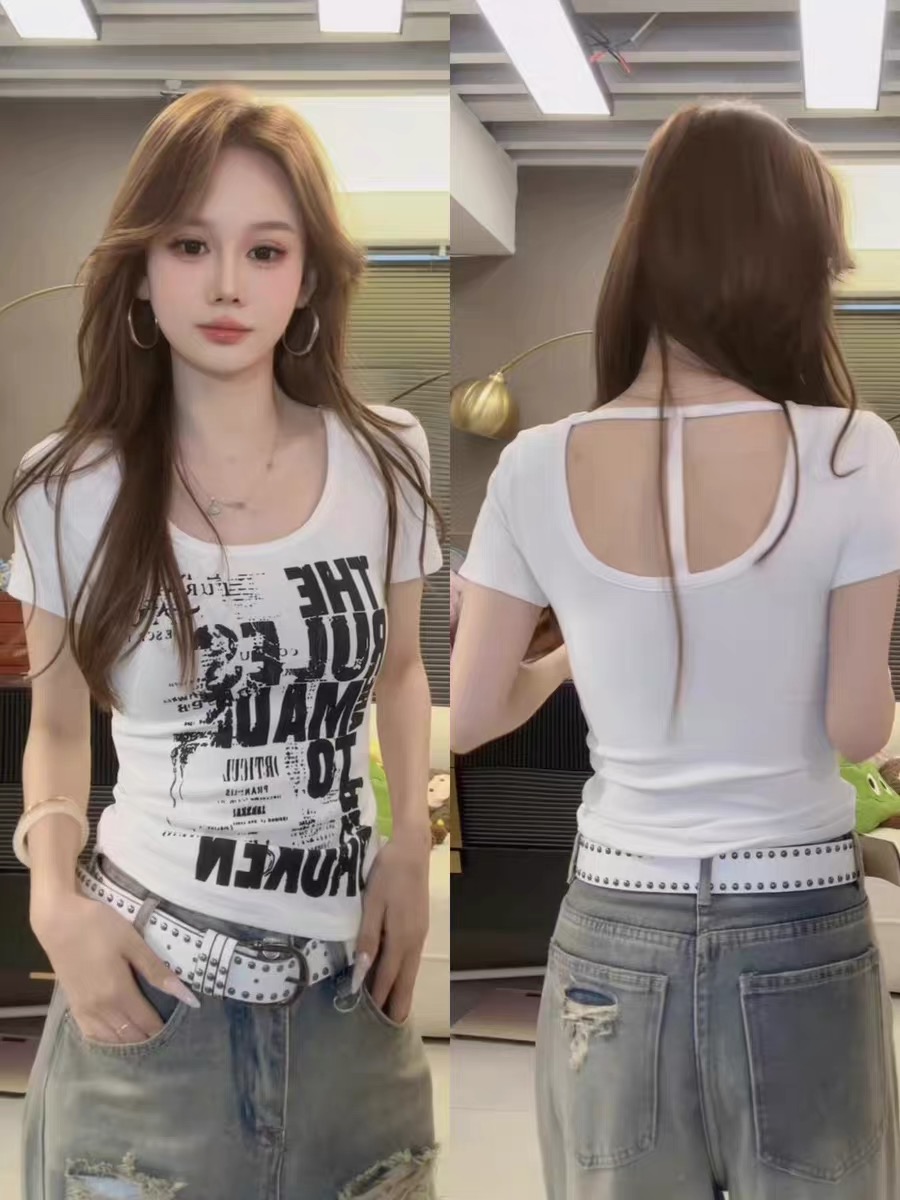 섹시함 백리스 알파벳 프린트 u 칼라 반팔 티셔츠 여성 여름 새로운 순수한 욕망 핫걸 바람 몸매 가꾸기 슈퍼 잘 생긴 맨위