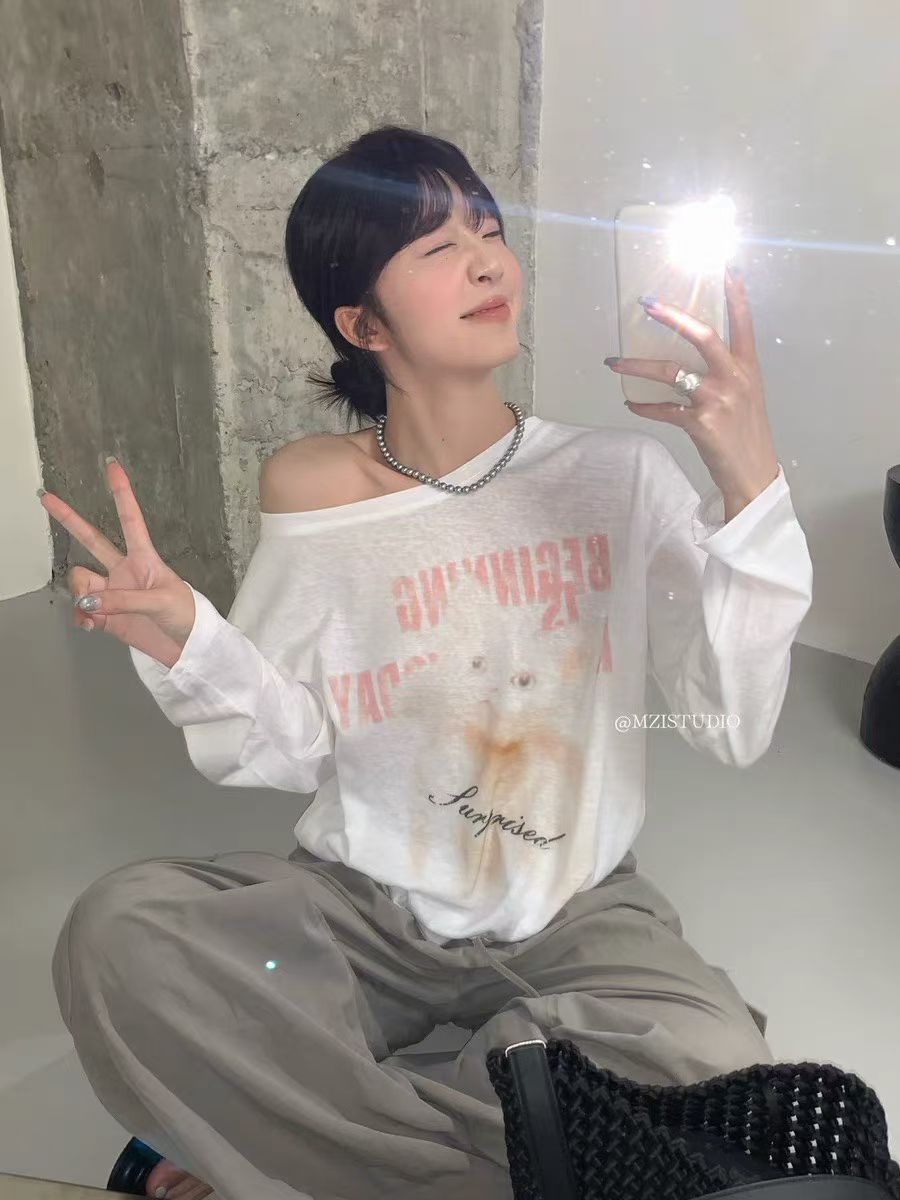열세 개 여름 새로운 다용도 캐주얼 프린트 만화 고양이 비스듬한 어깨 얇은 스타일 티셔츠 자외선 차단 맨위 루즈핏 섹션