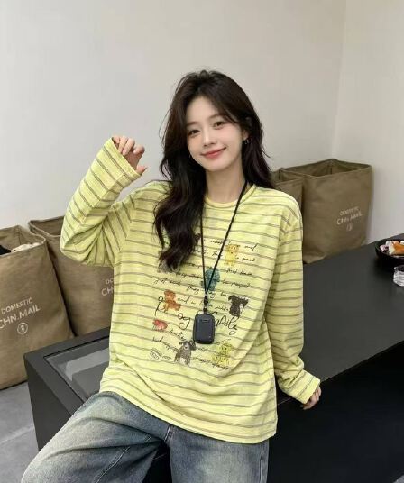 열세 개 2026 여름 한국 스타일 루즈핏 슬림해 보이는 다용도 라운드 넥 긴팔 티셔츠 여성 레저 얇은 스타일 자외선 차단 맨위