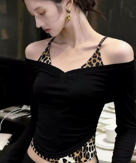 레오파드 무늬 패치워크 오프숄더 긴팔 티셔츠 여성 핫걸 착용 가져 가라. 몸매 가꾸기 페이크 레이어드 기본 셔츠 맨위