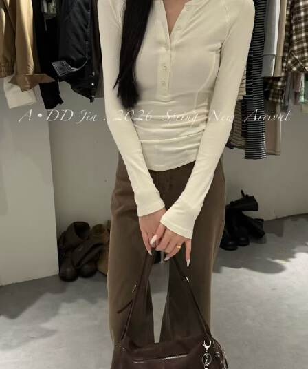 2026 가을 반 개방 액세스 제어 단추 긴팔 티셔츠 슬림해 보이는 기본 셔츠 맨위 여성