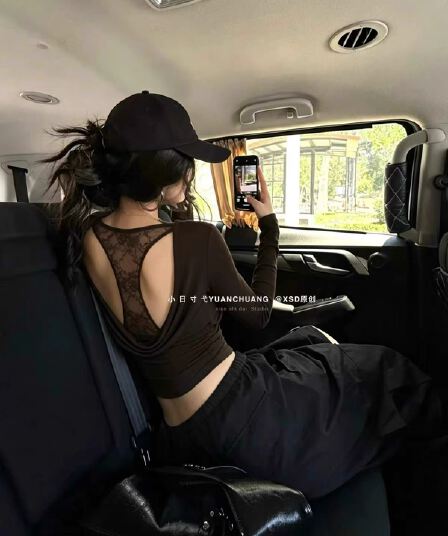 작은 시대 2026 순수한 욕망 디자인 센스 백리스 광장 칼라 맨위 레이스 조각 몸매 가꾸기 꼬집기 허리 기본 셔츠 핫걸 바람