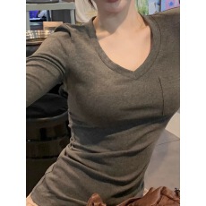 批发<b class='q'>韩国</b>外贸新款40支纯棉92棉/8氨纶 秋装长袖T恤V领口袋打底衫