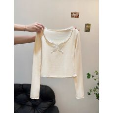 舒肤绒 韩系甜辣妹蕾丝拼接长袖t恤女小众绝美上衣