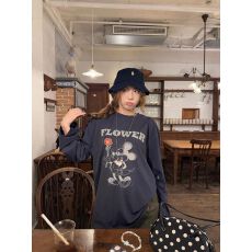 批发原版面料 慵懒风卡通<b class='q'>长袖</b>t恤女夏季松弛感宽松露锁骨防晒罩衫上衣