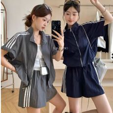 批发韩版<b class='q'>女</b>装2026夏款美式<b class='q'>运动</b>服套装休闲短袖外套高腰<b class='q'>短裤</b>两件套<b class='q'>女</b>