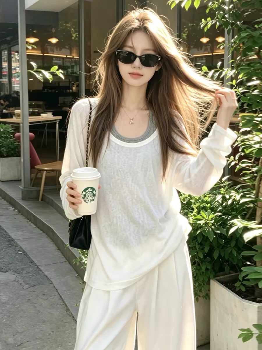화이트 페이크 레이어드 u 칼라 미니멀리즘 루즈핏 긴팔 티셔츠 여성 2026 여름 자이언트 잘 생긴 느긋한 바람 다용도 맨위