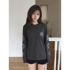 批发纯棉竹节深灰色雕花感印花长袖<b class='q'>t</b><b class='q'>恤</b>女秋季韩系设计感小众<b class='q'>宽松</b>上衣