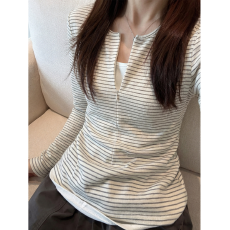 批发250克慕斯条90阳离子10氨纶】条纹长袖T恤女秋季假两件<b class='q'>打底衫</b>上衣