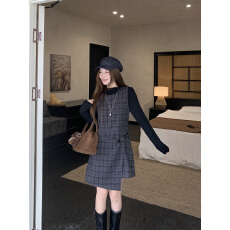 批发<b class='q'>实拍</b>实价~甜美复古设计感皮扣收腰格子连衣裙+正肩长袖上衣套装