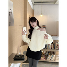 批发实拍实价~慵懒节日氛围感一字肩设计感挂脖露肩毛衣