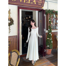 批发实拍实价～纯欲甜辣修身U领内搭长袖针织<b class='q'>连衣裙</b>