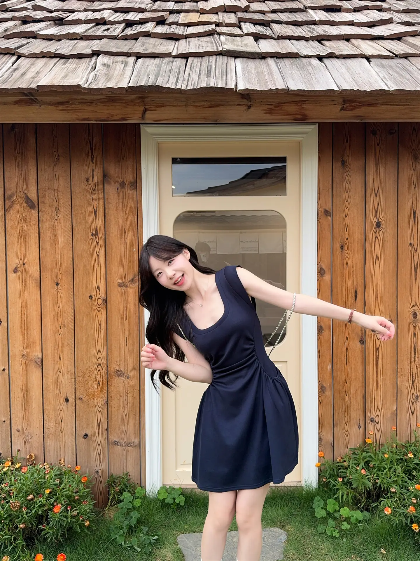 파리 스타일 헤븐 핏 라운드 넥 쇼트 스커트 상세 이미지 14