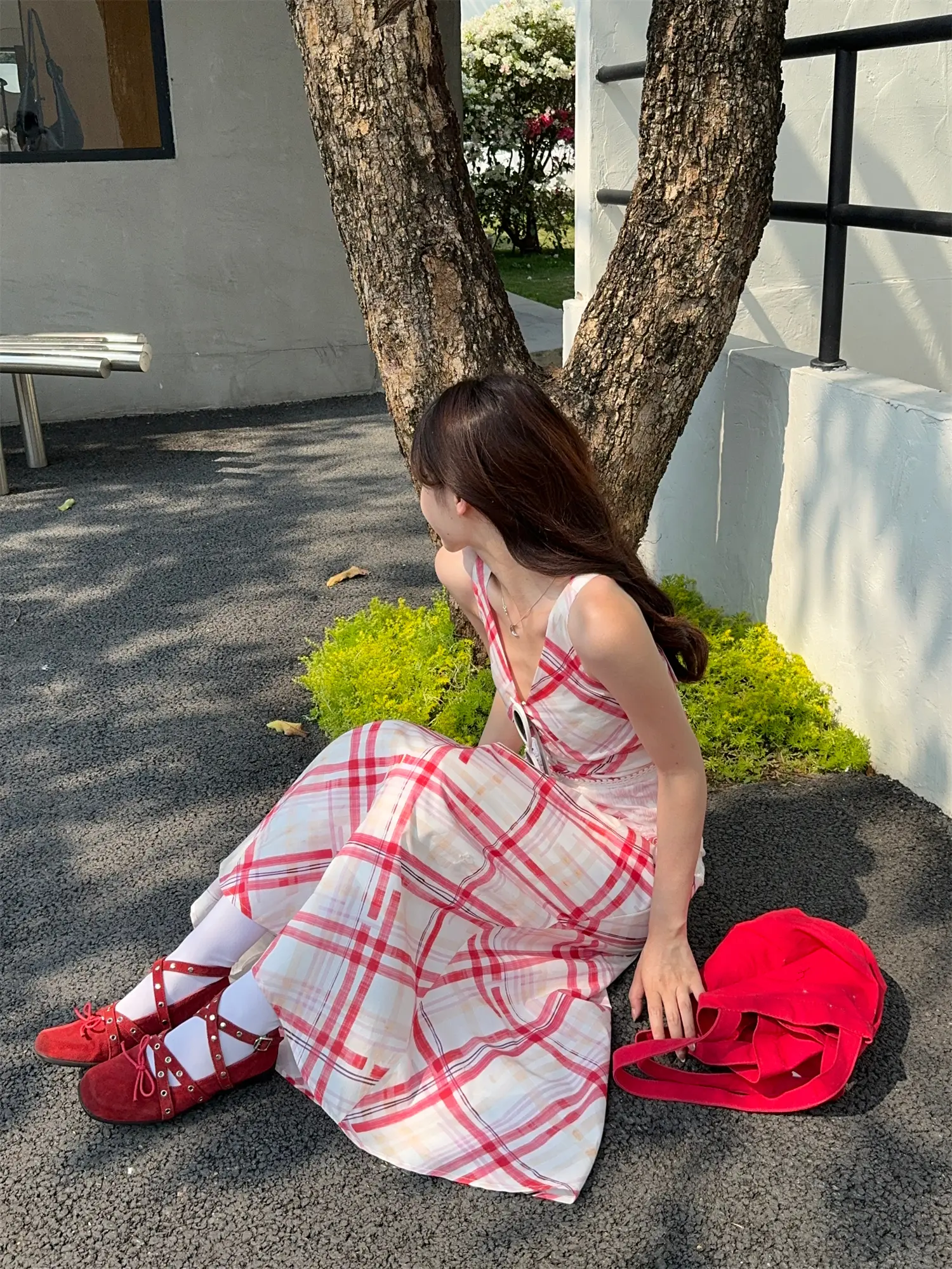 플라워 패턴 무릎 아래 루즈핏 원피스 상세 이미지 4