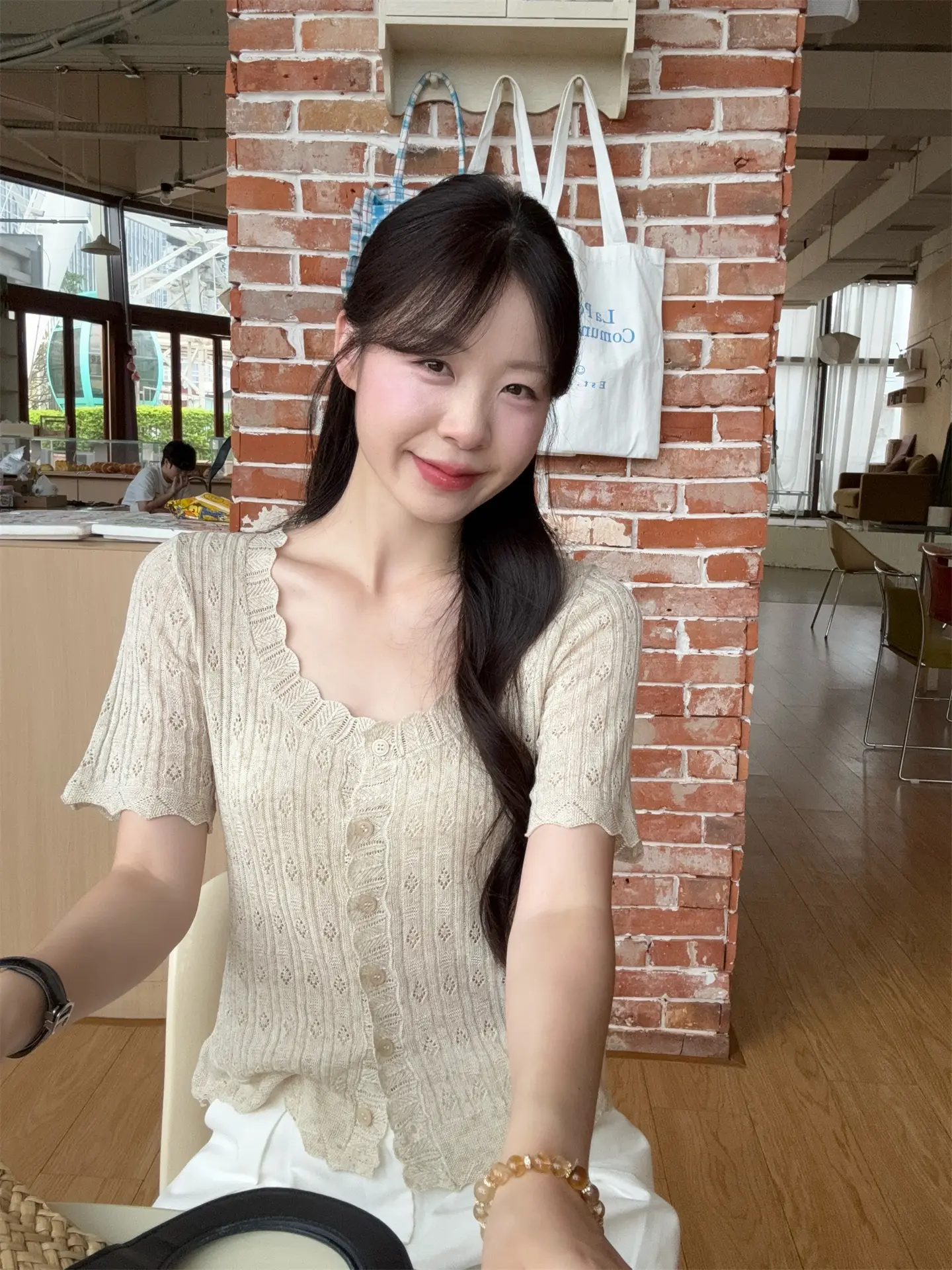 트임 디자인 V넥 니트 셔츠 상세 이미지 10