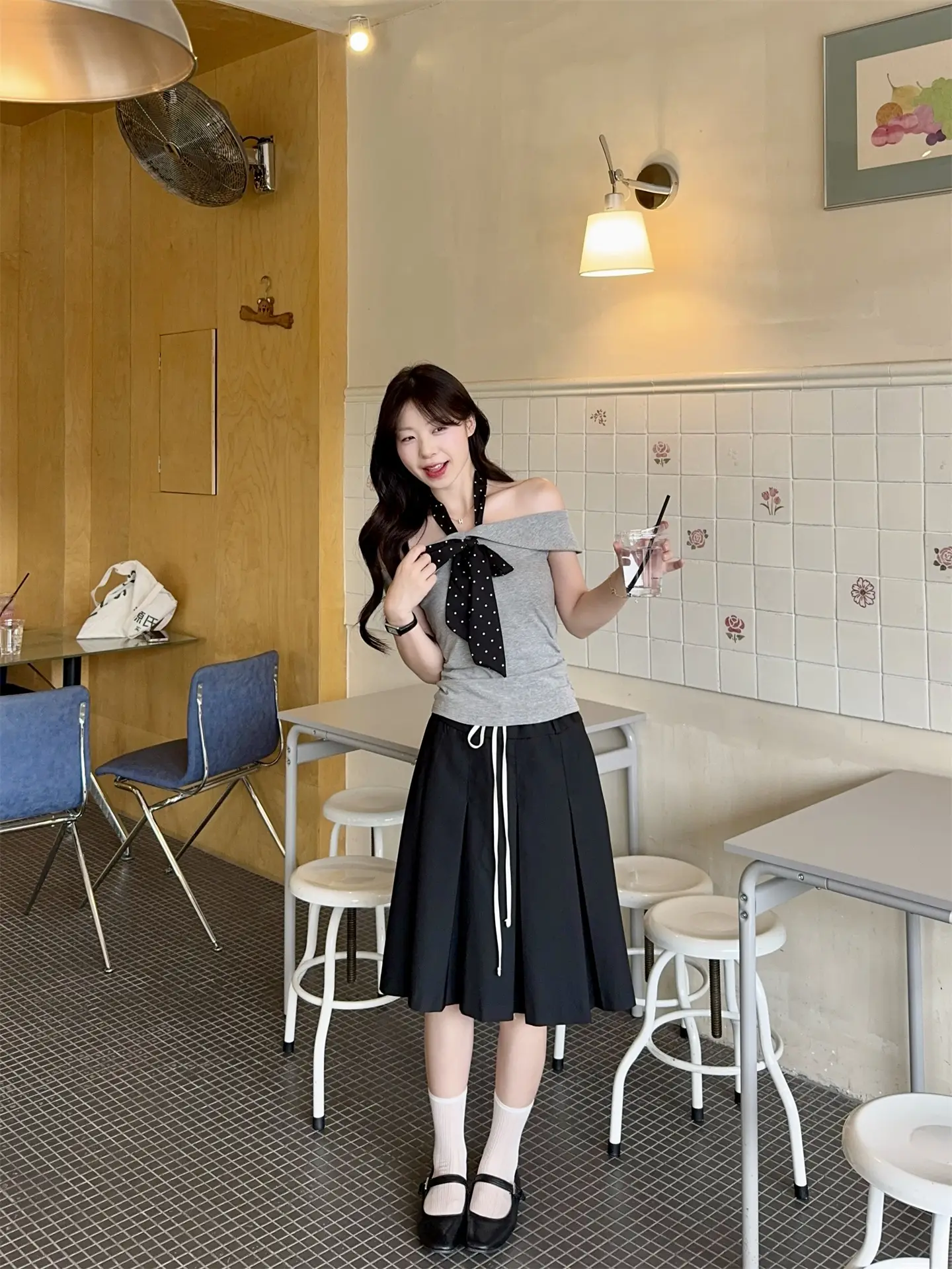 회색 파스텔 패턴 단추 티셔츠 상세 이미지 5