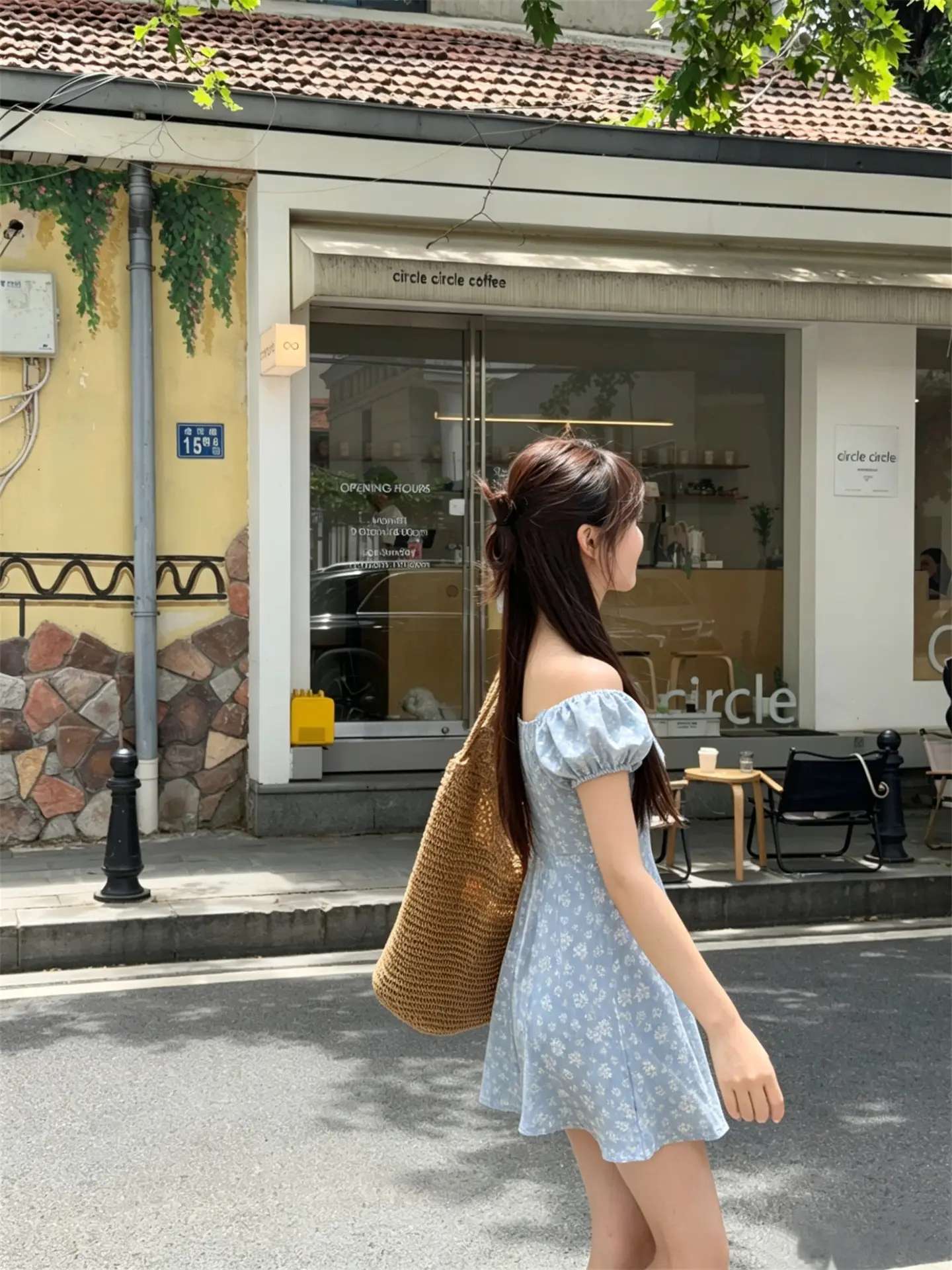 블루 소재의 V넥 풍성한 소매 원피스 상세 이미지 10