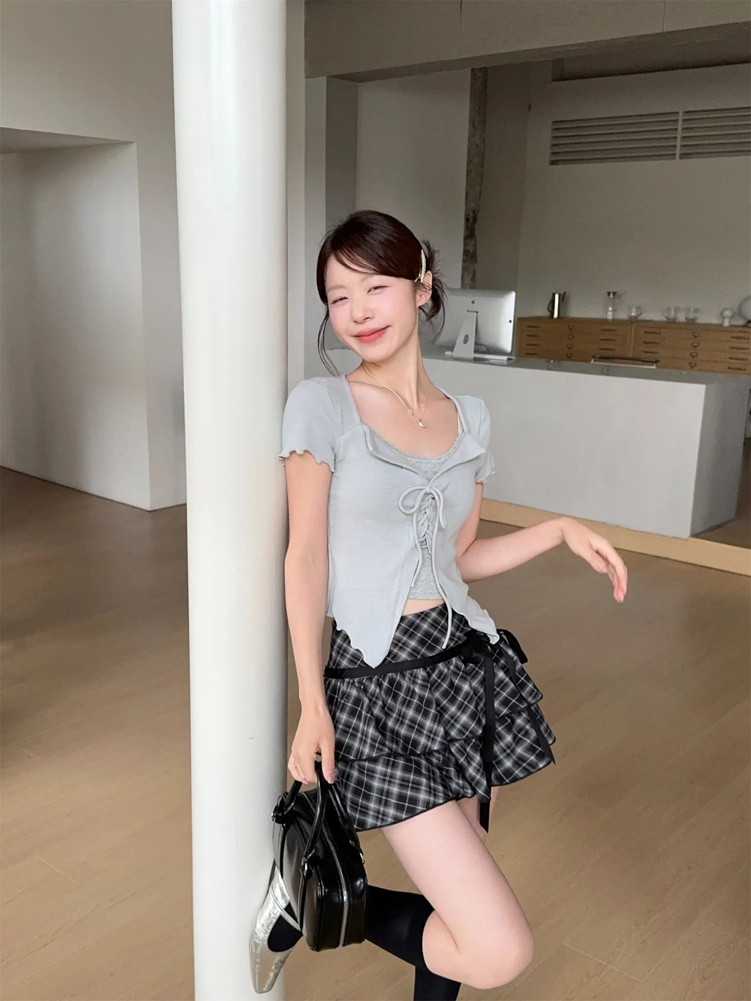 순수한 스타일의 래디쉬 티셔츠 상세 이미지 7