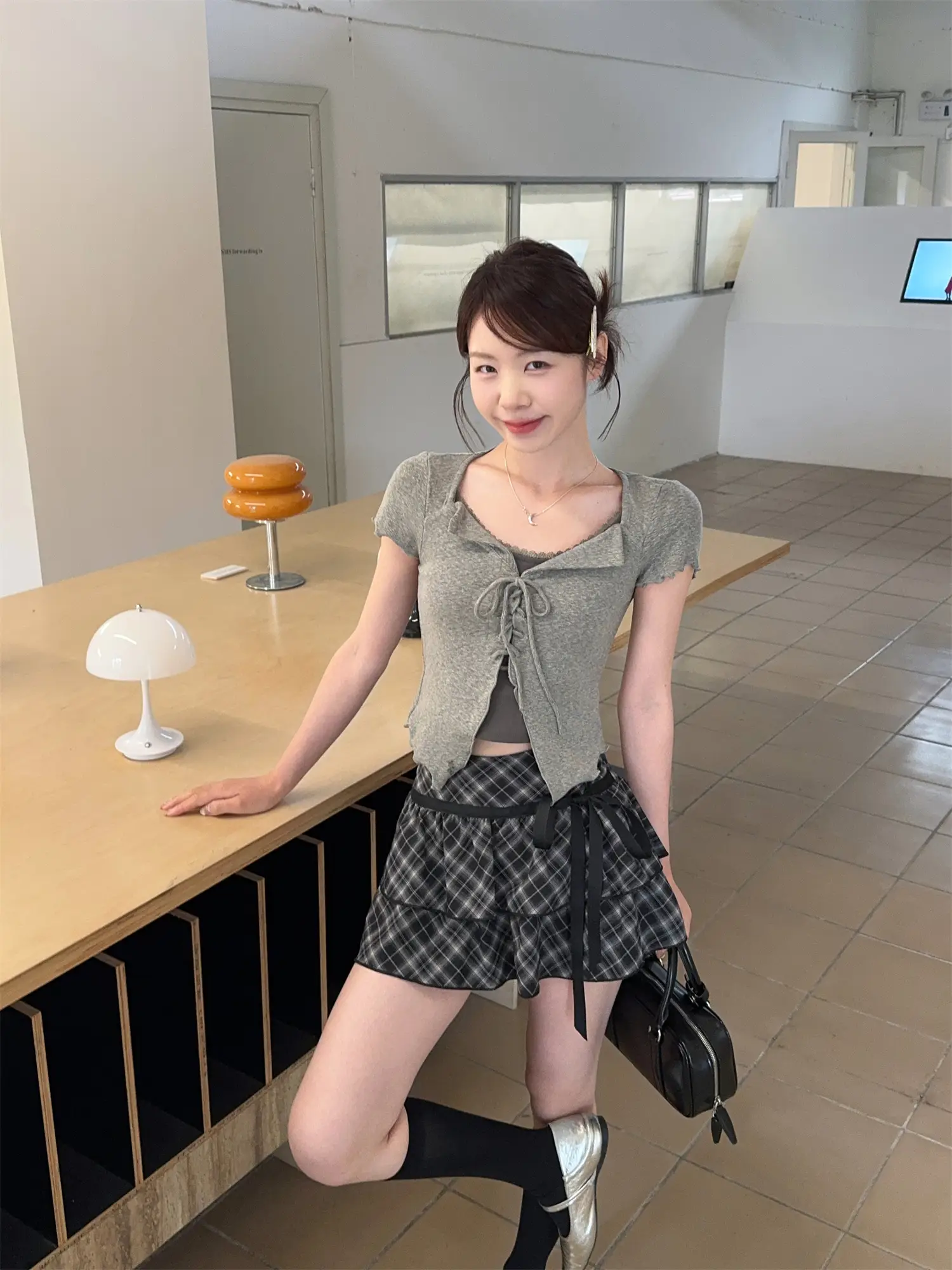 순수한 스타일의 래디쉬 티셔츠 상세 이미지 15
