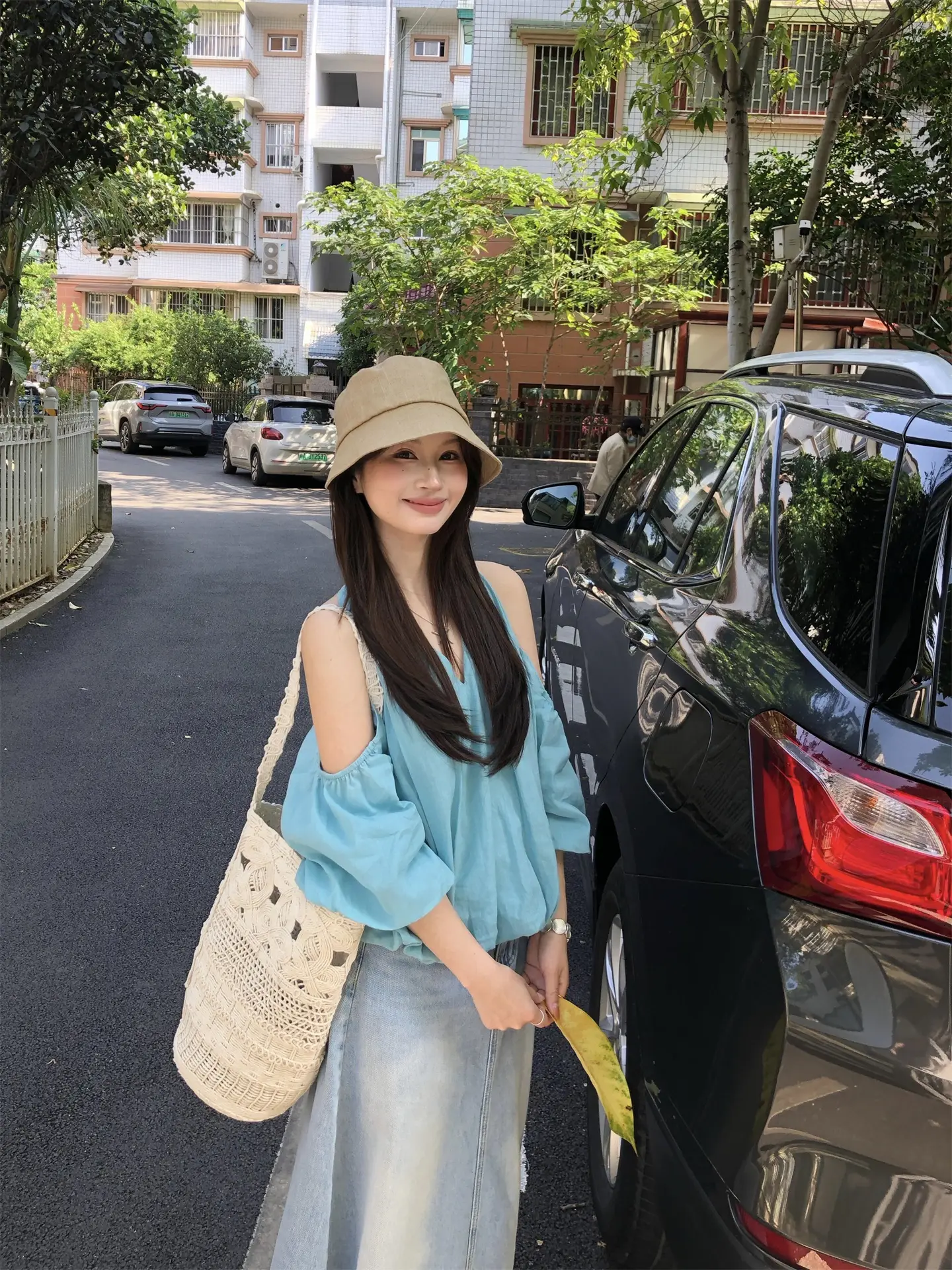 러블리 V넥 오프숄더 퍼프소매 셔츠 상세 이미지 10