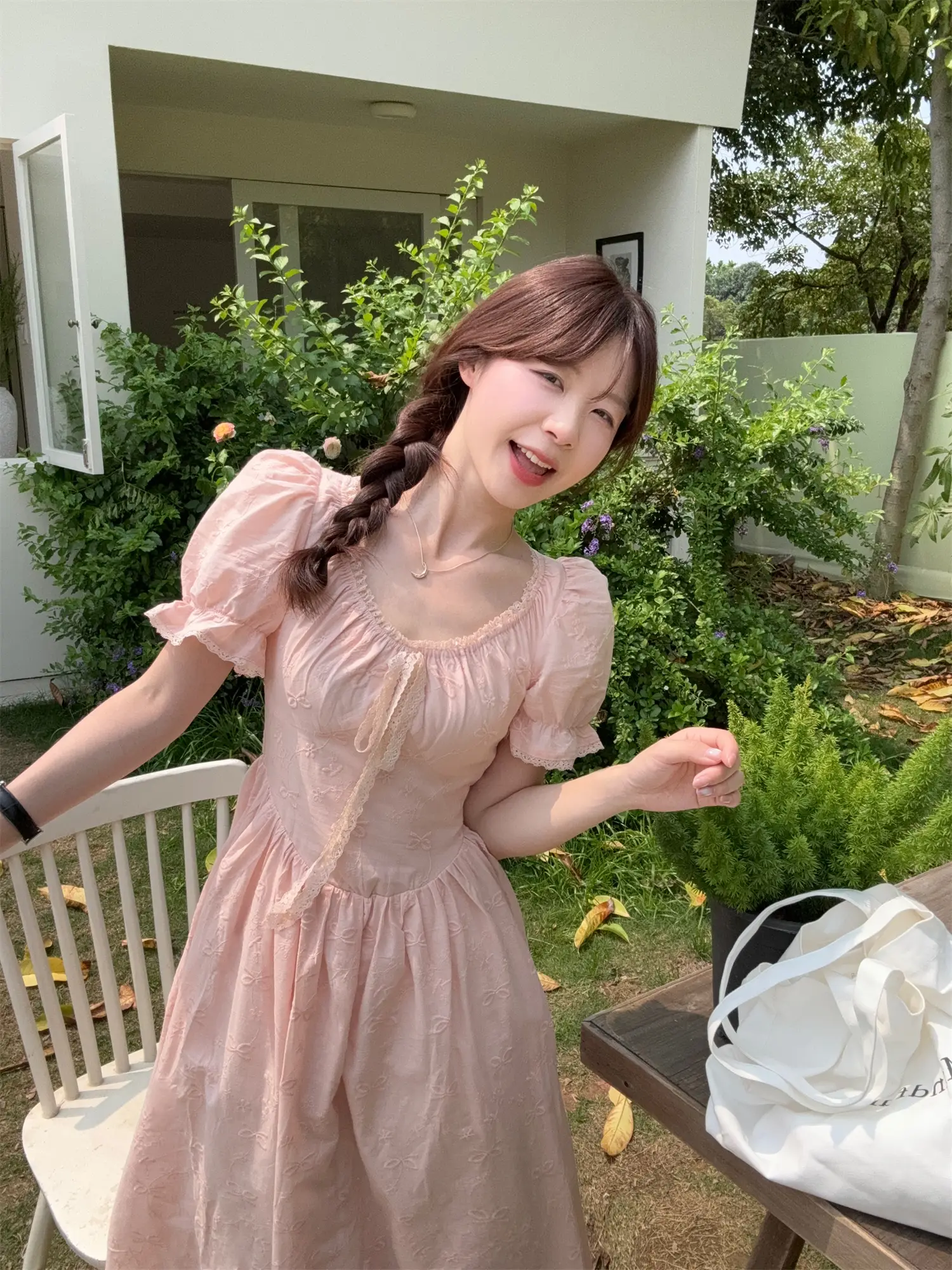 퍼프소매 자수 자카드 레이스 원피스 상세 이미지 1