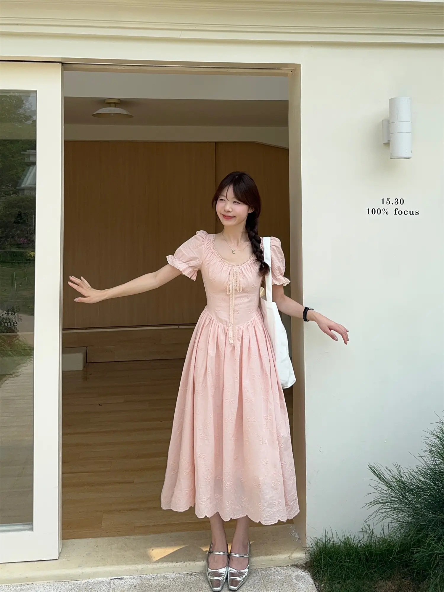 퍼프소매 자수 자카드 레이스 원피스 상세 이미지 14