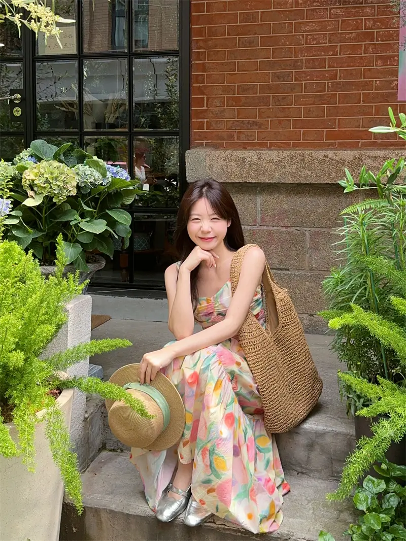 플라워 프린팅 허리 셔링 민소매 원피스 상세 이미지 10