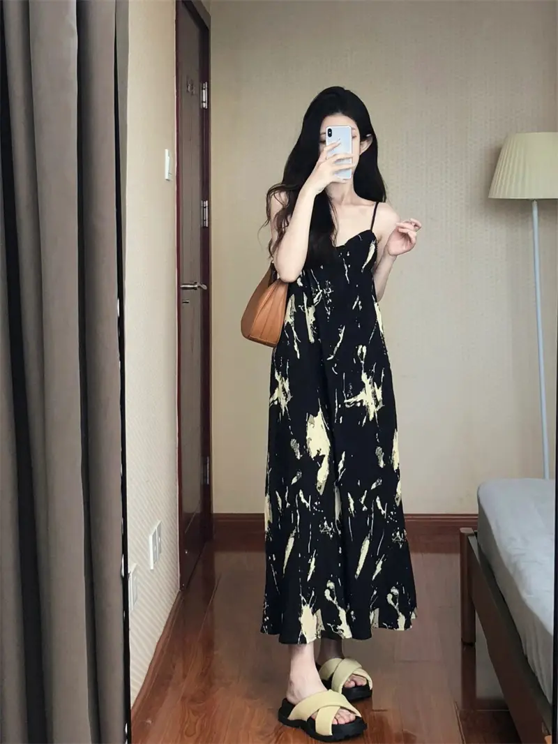 스퀘어넥 블랙 스트랩 원피스 상세 이미지 1