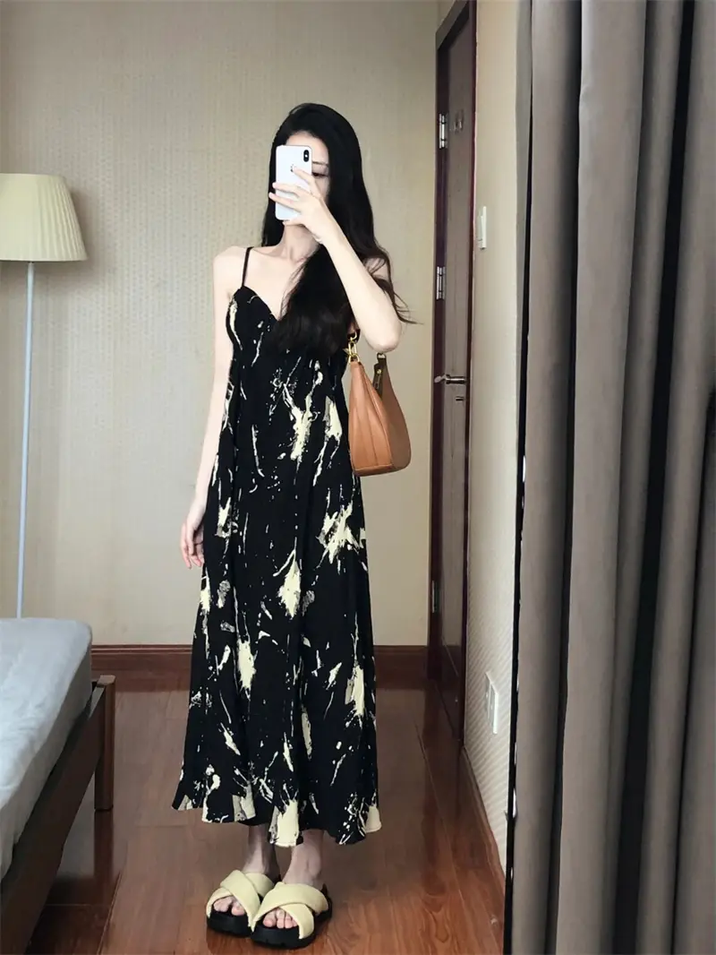 스퀘어넥 블랙 스트랩 원피스 상세 이미지 6