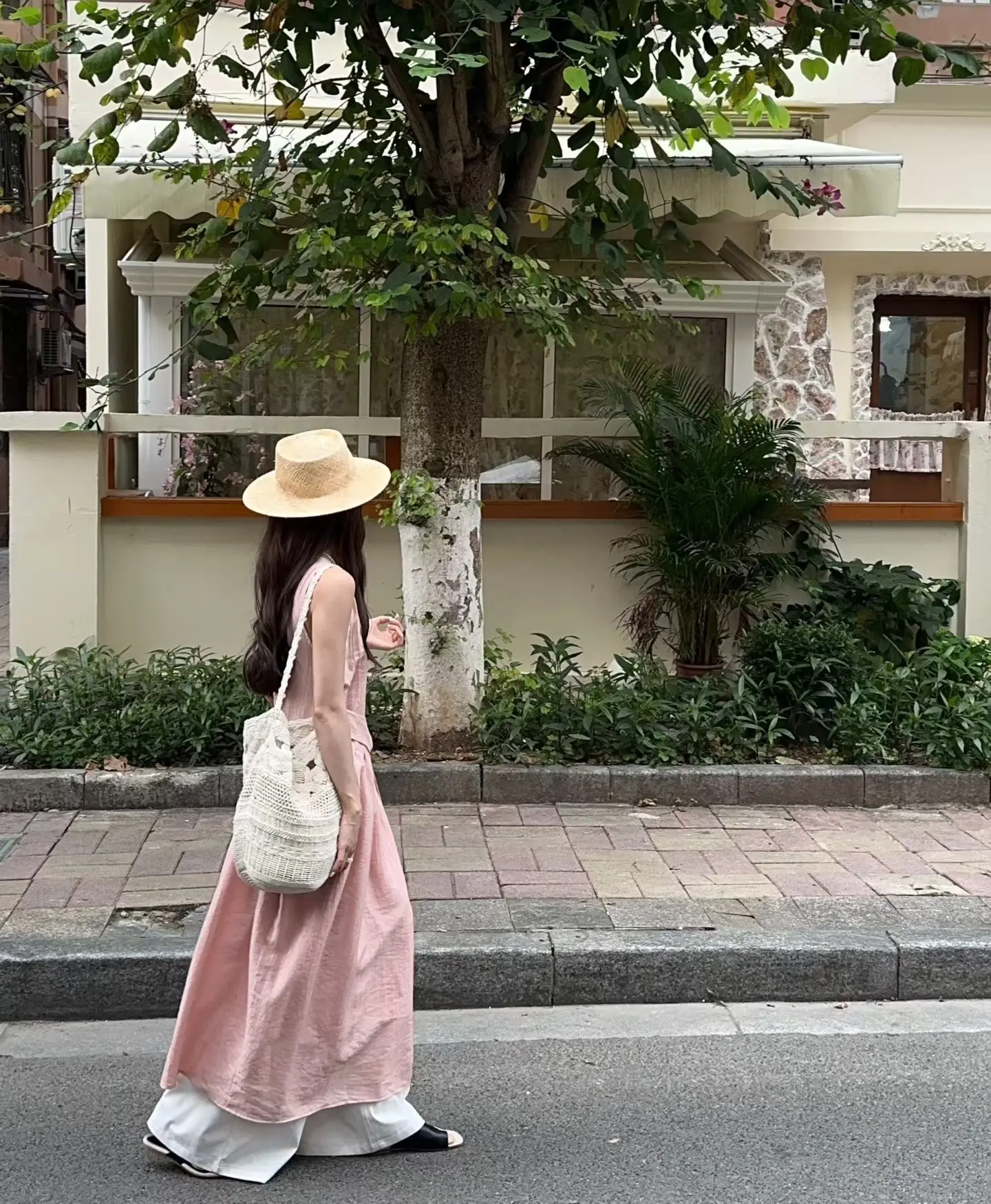 고급스러운 품격의 무릎 아래 원피스 상세 이미지 3