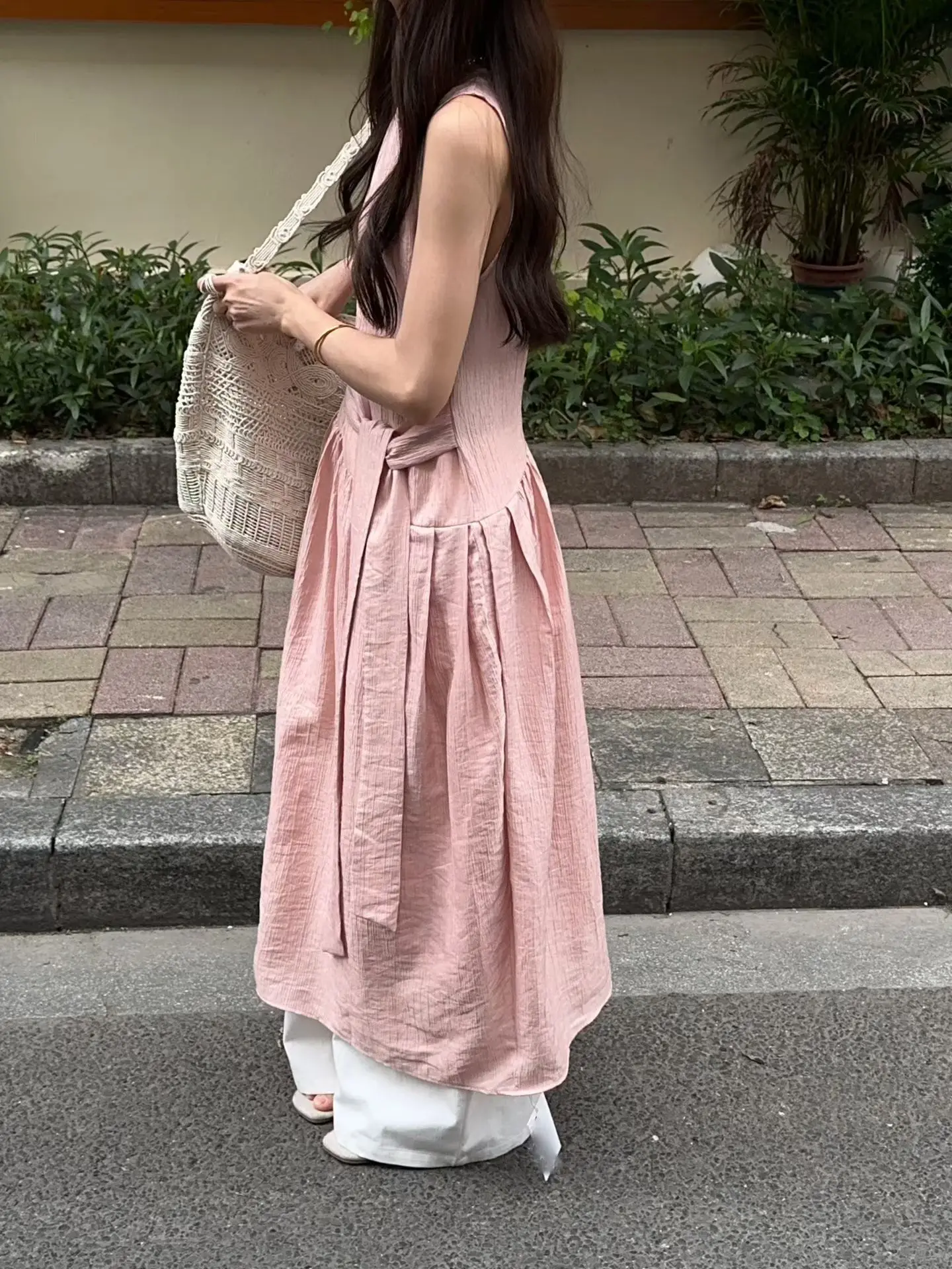 고급스러운 품격의 무릎 아래 원피스 상세 이미지 4