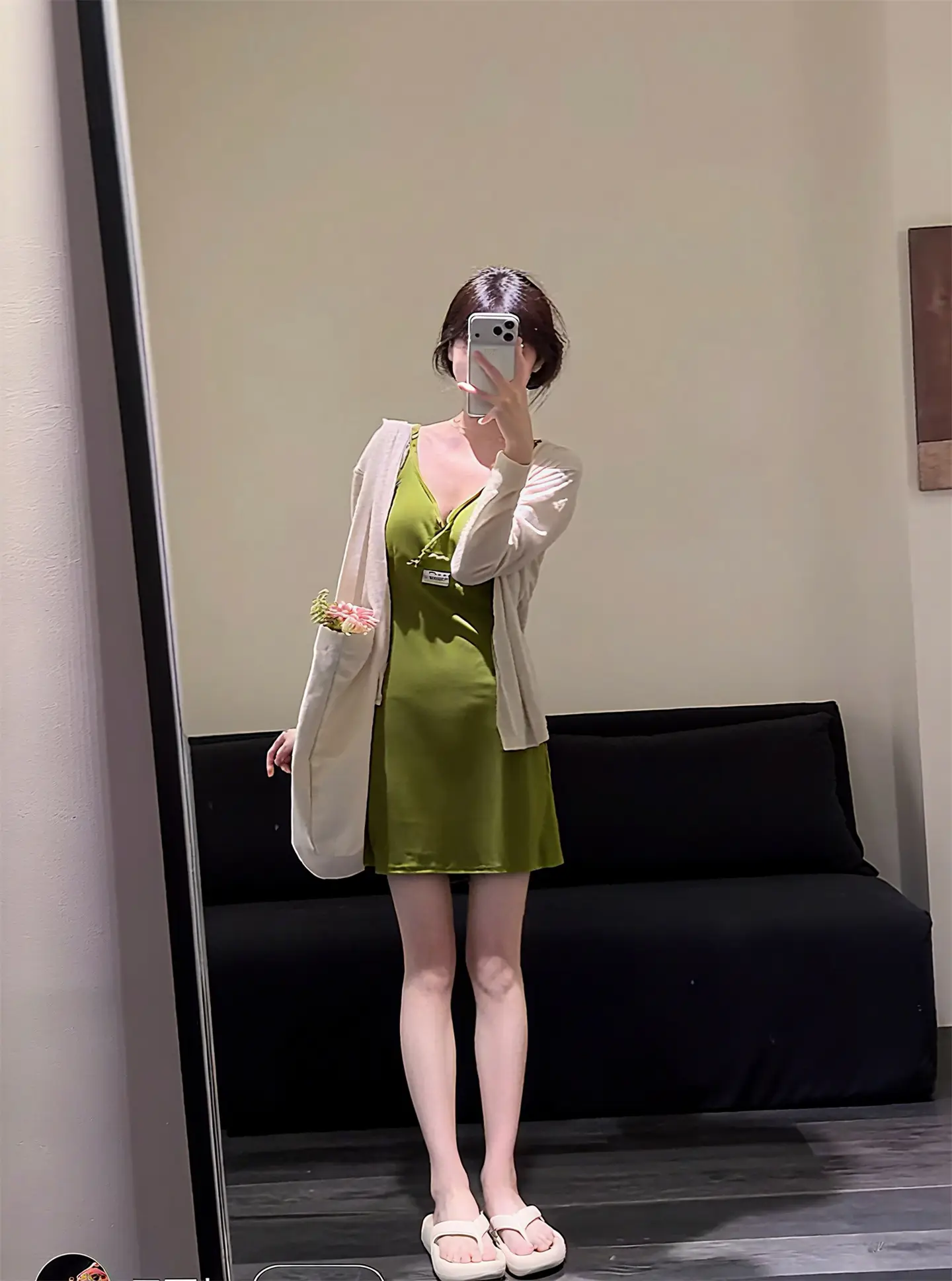 러블리 V넥 레이스 민소매 원피스 상세 이미지 4