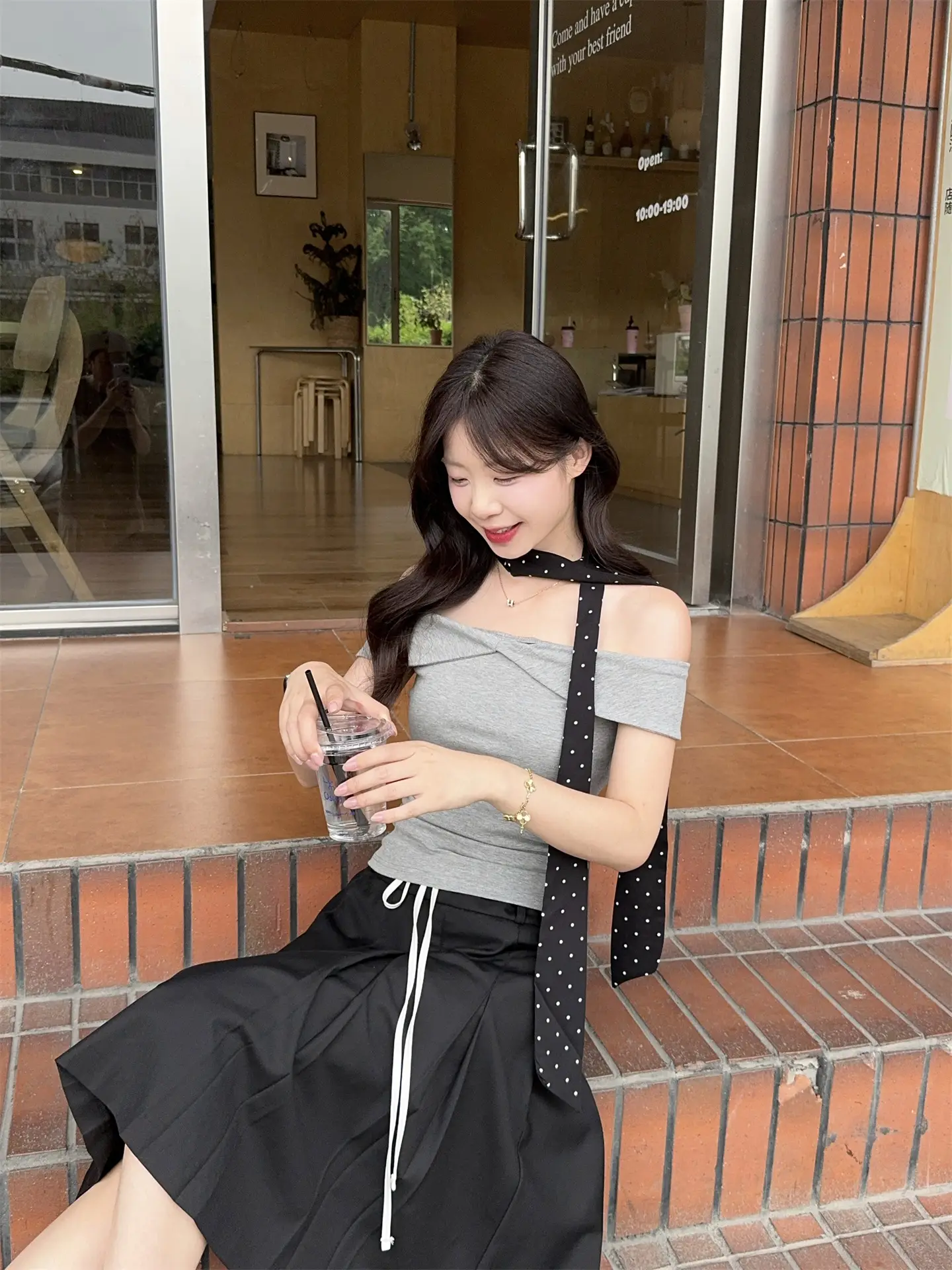 홀터넥 리본 슬림 반소매 티셔츠 상세 이미지 6