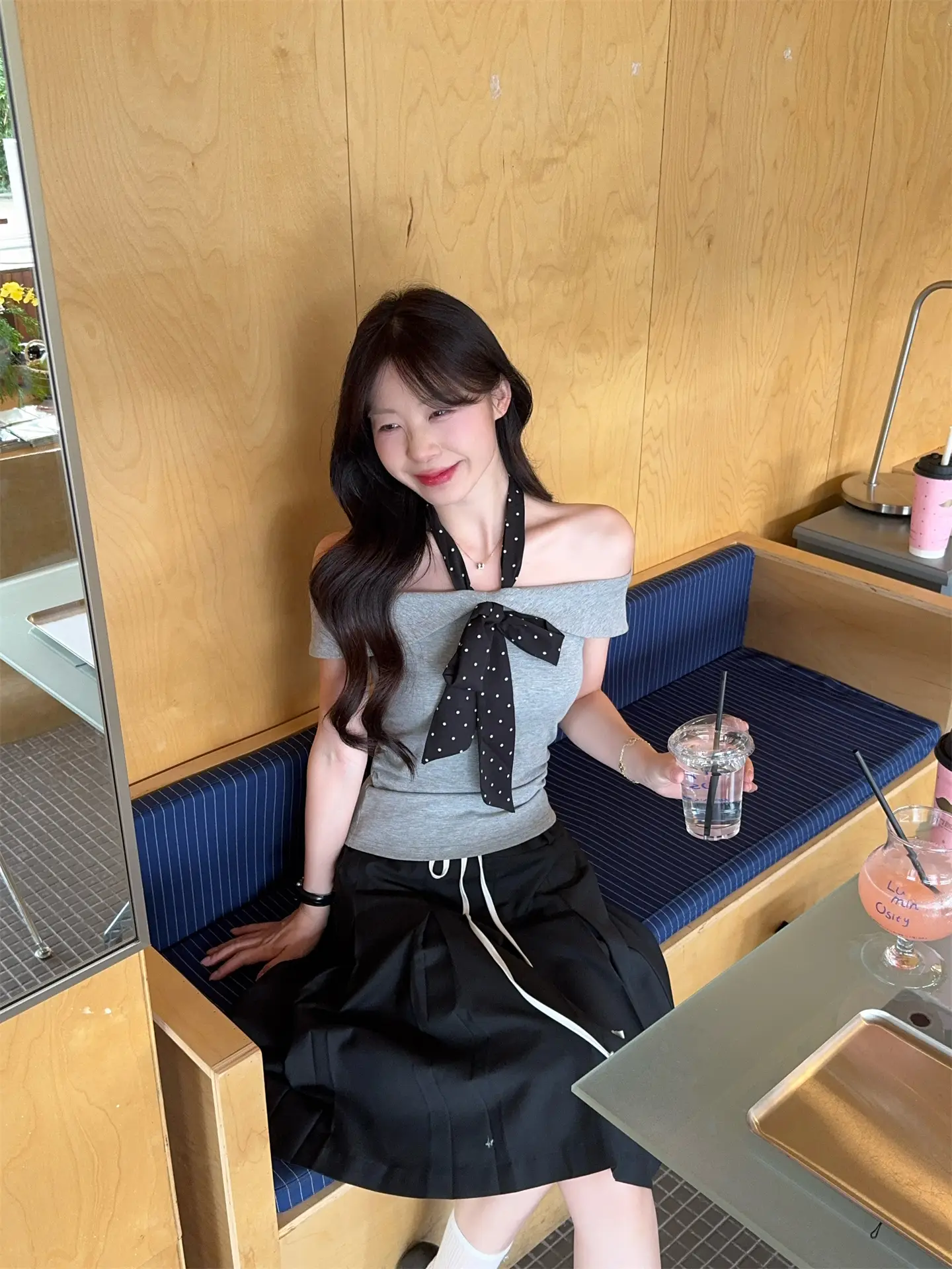 홀터넥 리본 슬림 반소매 티셔츠 상세 이미지 7