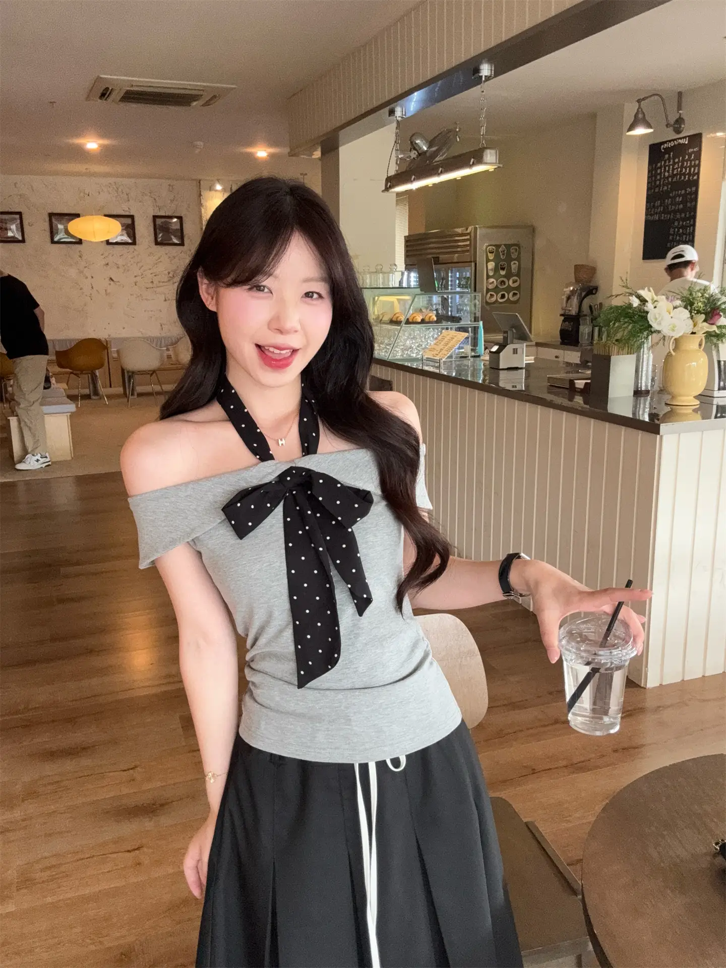 홀터넥 리본 슬림 반소매 티셔츠 상세 이미지 9
