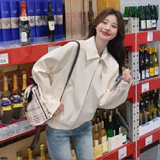 批发白色皮衣外套女皮<b class='q'>夹克</b>2025<b class='q'>新款</b>爆款港风短款机车今年流行美式复古