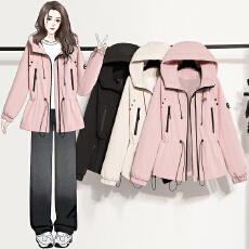 批发实拍春秋短款冲锋衣休闲防风防水学院风收腰大码小个子风衣外套