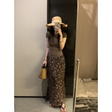 批发复古高级感气质<b class='q'>雪纺</b>碎花<b class='q'>半身裙</b>女春夏印花肌理感飘逸鱼尾长裙