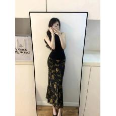 批发三标齐全 天猫品质 五线打边 法式<b class='q'>复古</b>气质碎花性感包臀半身裙