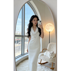 批发昨日浪漫 法式纯欲镶钻毛领吊带背心女春秋内搭修身显瘦包臀连衣