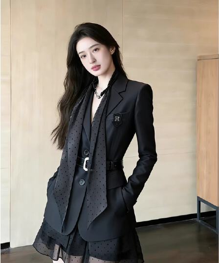 감기 부유 한 가족 천 골드 착용 가져 가라. 그는 벤 바람 고급 센스 망사 패치워크 검정색 두 조각 정장 드레스 아이들