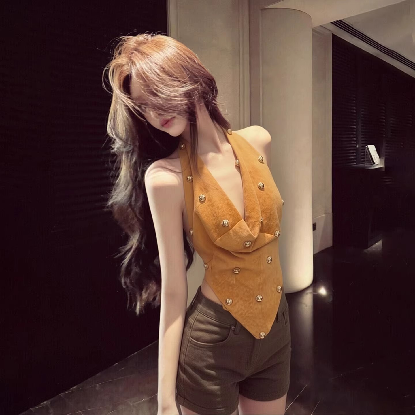 빛 요리 한 바람 흔들다 칼라 불규칙 행침 목 조끼 여성 2026 여름 레트로 로얄 자매 바람 슬림해 보이는 고급 센스 민소매 맨위