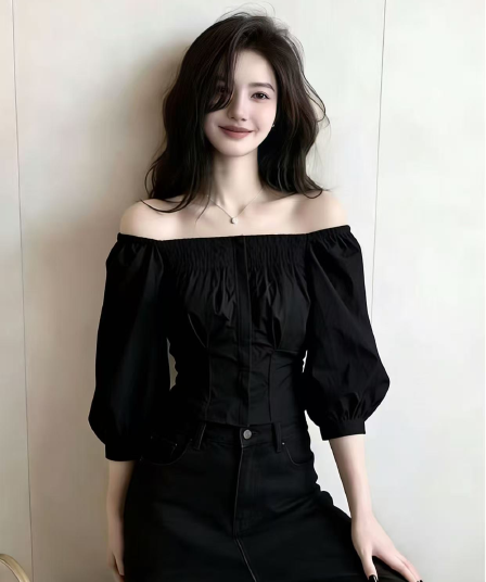 슈퍼 잘 생긴 한 부서 핫걸 바람 검정색 오프숄더 허리 수축 티셔츠 여성 2026 봄 새로운 패션 몸매 가꾸기 맨위