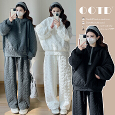 批发实拍爆款菱形格棉衣套2025冬新款时尚<b class='q'>百搭</b>洋气连帽夹棉孕妇两件套