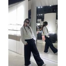 批发美式复古明线设计立领短款外套女秋季<b class='q'>气质</b>高级感休闲机车夹克上衣