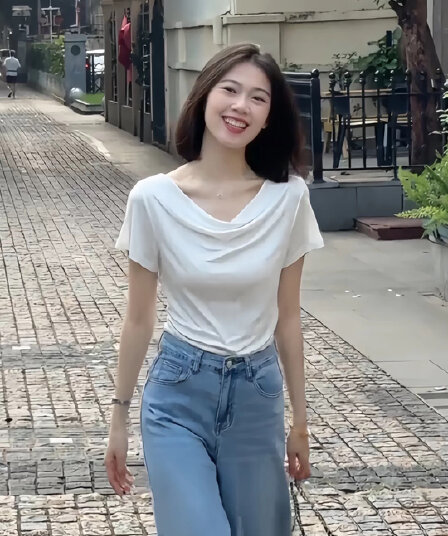 프랑스식 디자인 센스 흔들다 칼라 뒤로 비틀림 반팔 티셔츠 2026 여름 새로운 몸매 가꾸기 슬림해 보이는 품격 맨위 여성